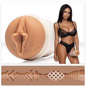 Fleshlight Girls Autumn Falls pe Vibreaza.ro