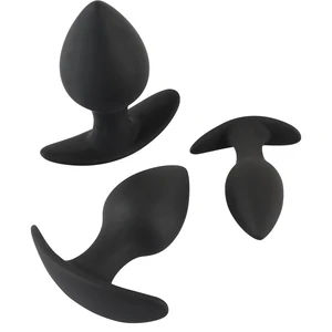 Set Anal Plug Black Velvets Trainer Negru Set Anal Plug Black Velvets Trainer Negru pe Vibreaza.ro