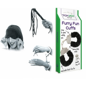 Set Limited Edition Lovers Fantasy Negru + Cătușe Furry Fun Cuffs Negru pe Vibreaza.ro