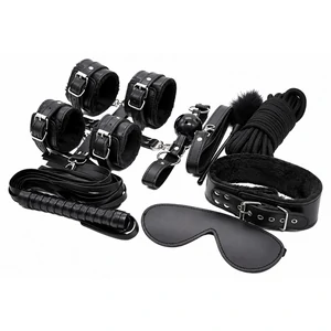 Top Bondage Kit Negru Top Bondage Kit Negru pe Vibreaza.ro