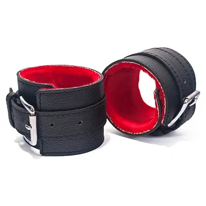 Cătușe Din Piele Cu Cataramă Devil Sticks Negru