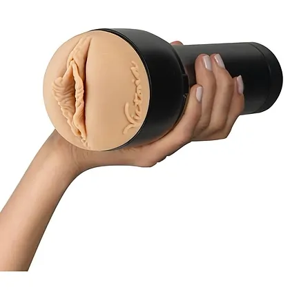 KIIROO Feel Victoria June — Stroker Discret 23,5 cm